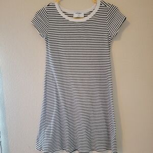 Old Navy Girl's Black and White Striped Short-Sleeved Dress, Size L (10-12)